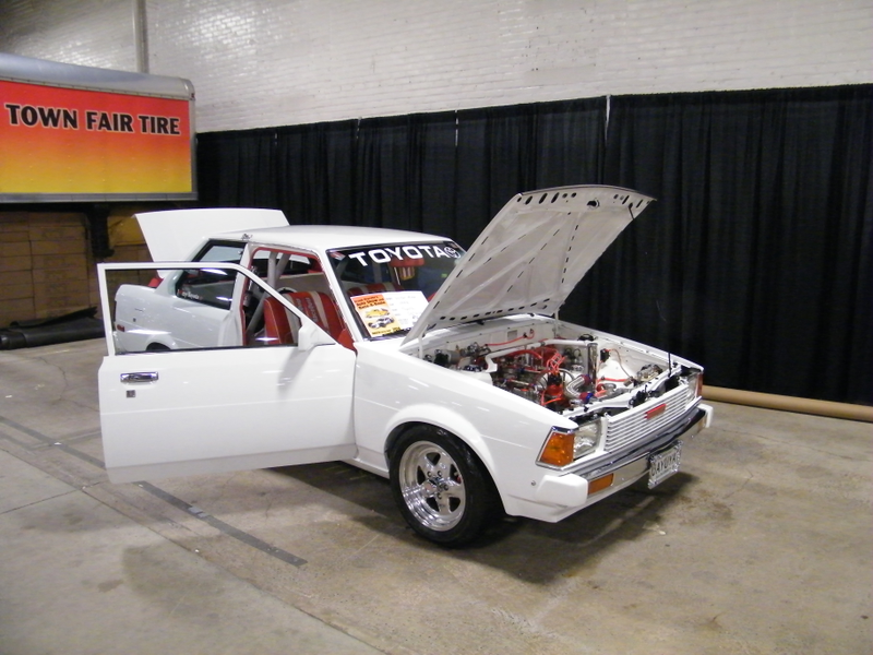 Illustration for article titled Auto show/Race-a-rama dump